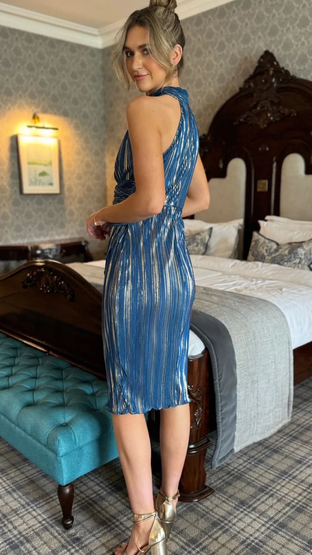 alexandra_blue_halter_nec_4.webp GIRL IN MIND Going Out Dresses | Occasion Dresses^Alexandra Blue Halter Neck Midi Dress