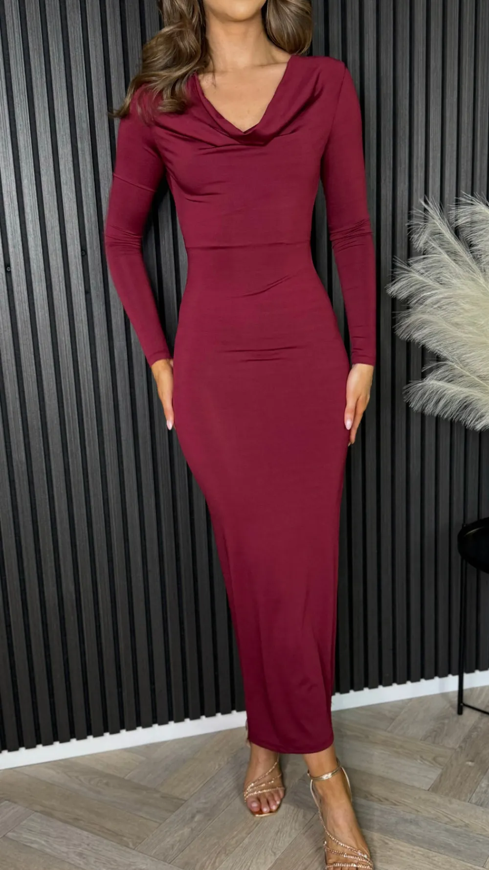 alisha_burgundy_cowl_neck_3.webp COPPEROSE Going Out Dresses | Occasion Dresses^Alisha Burgundy Cowl Neck Long Sleeve Midi Dress