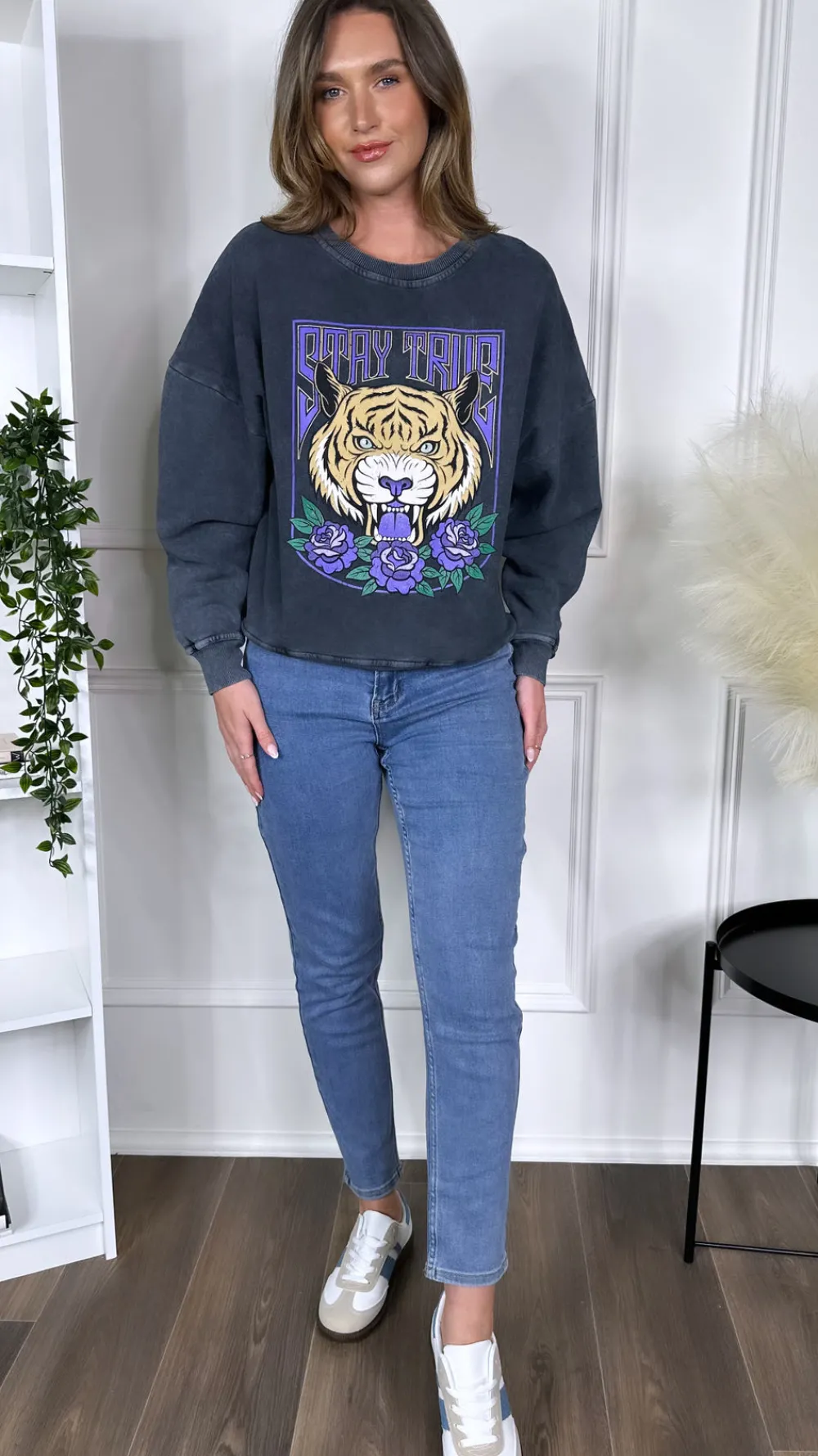 allison_blue_mom_fit_jean_2.webp ESTEE BROWN Jeans^Allison Blue Mom Fit Jeans