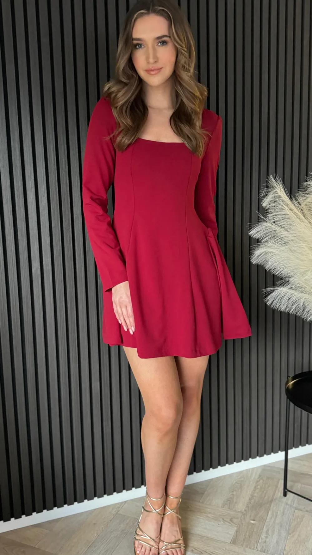 alysse_burgundy_square_ne_0.webp TIMELY Fitted Dresses | Going Out Dresses^Alysse Burgundy Square Neck Mini Dress
