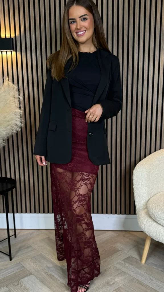 COPPEROSE Skirts & Shorts^Anneke Burgundy Lace Detail Midi Skirt