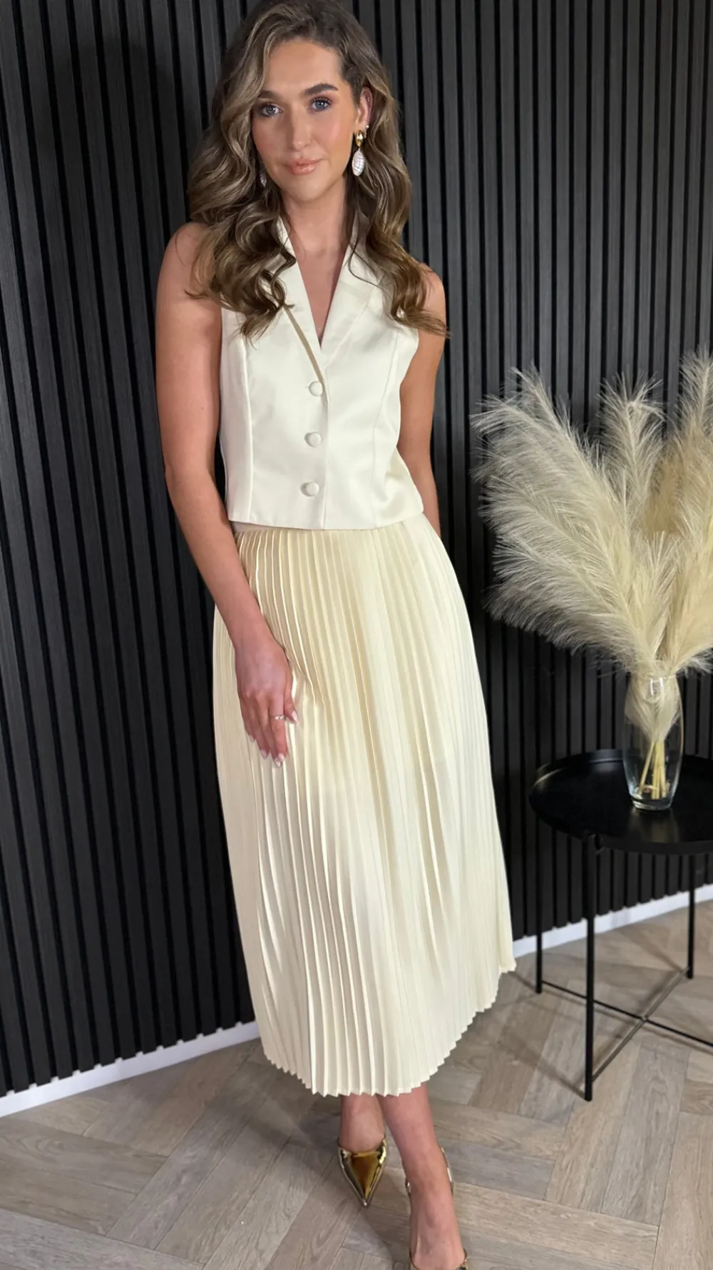 armelle_yellow_tailored_w_7.webp LUCCE Tops^Armelle Yellow Tailored Waistcoat