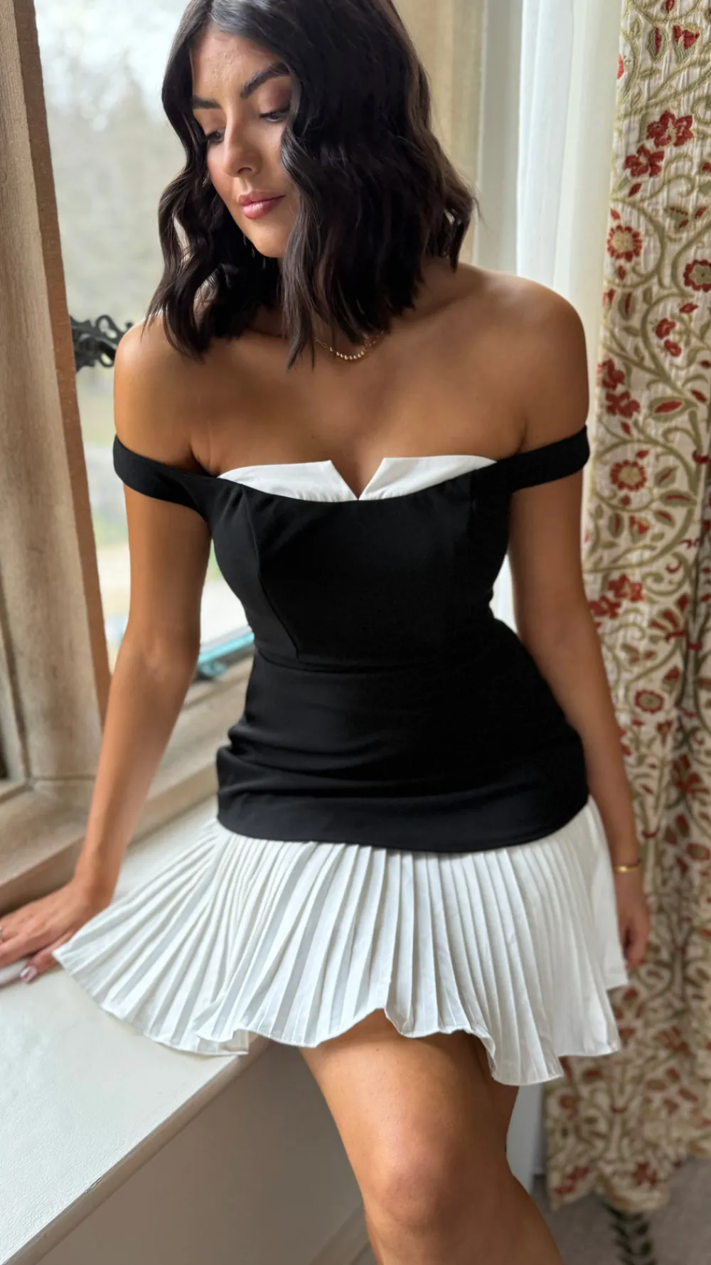 audrey_black_amp_white_of_0.webp CANDICE FAIRE Occasion Dresses | Mini Dresses^Audrey Black & White Off Shoulder Contrast Mini Dress