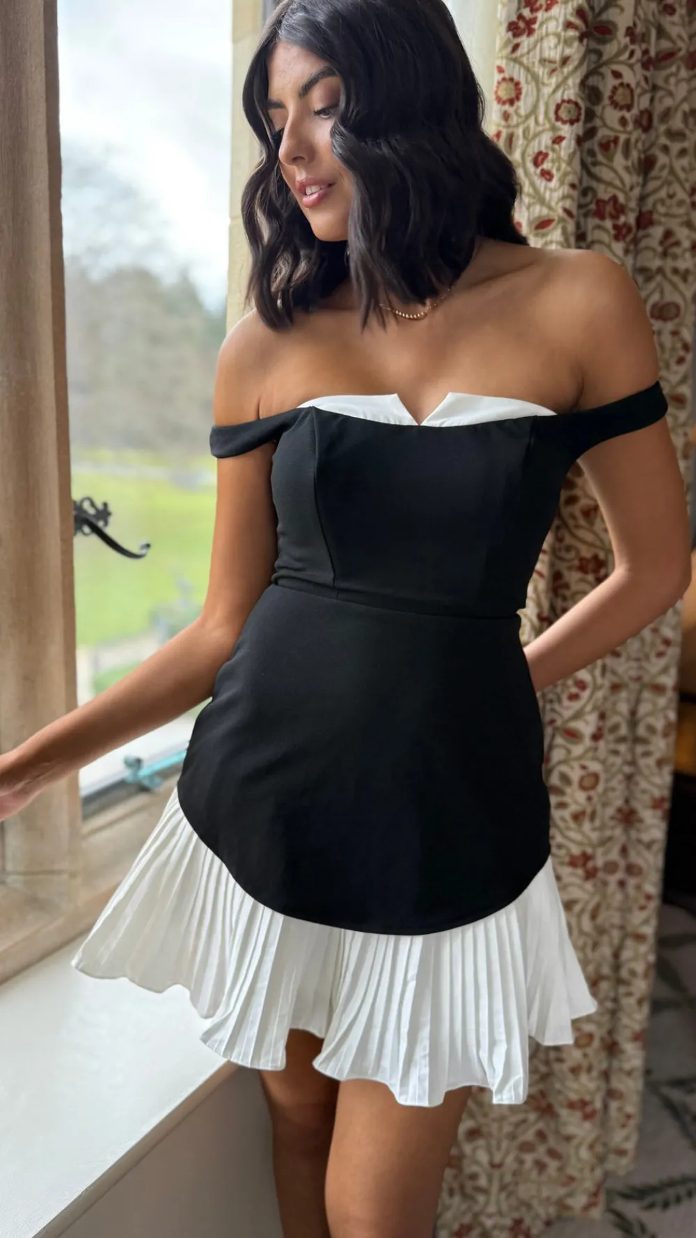 audrey_black_amp_white_of_2.webp CANDICE FAIRE Occasion Dresses | Mini Dresses^Audrey Black & White Off Shoulder Contrast Mini Dress