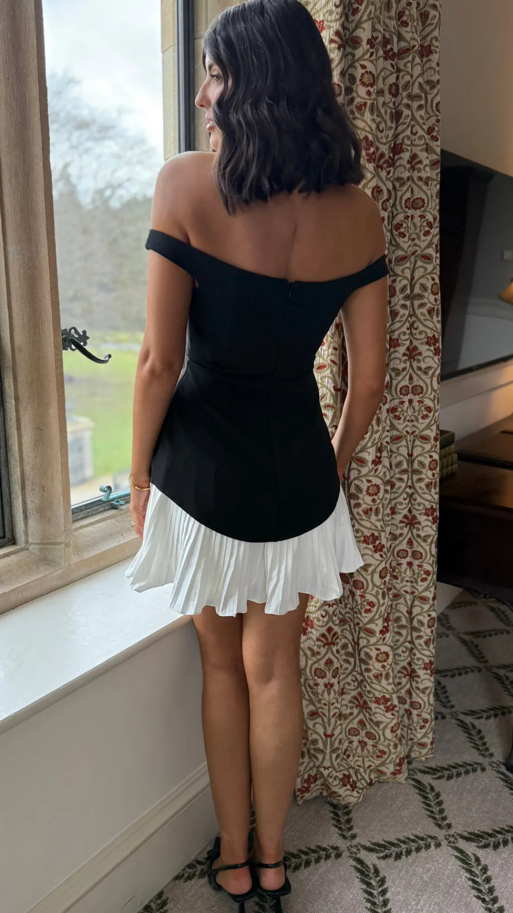 audrey_black_amp_white_of_7.webp CANDICE FAIRE Occasion Dresses | Mini Dresses^Audrey Black & White Off Shoulder Contrast Mini Dress