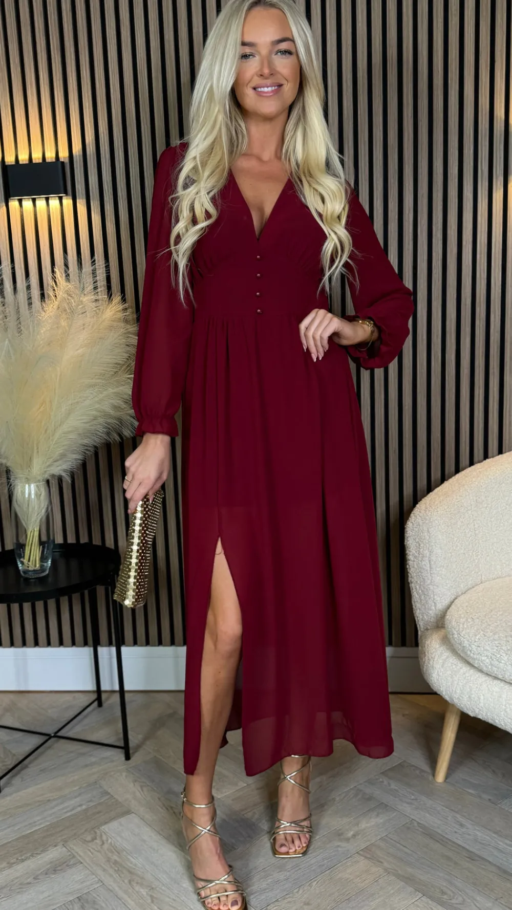 bethany_burgundy_v_neckli_3.webp ELLE STYLE Going Out Dresses | Occasion Dresses^Bethany Burgundy V Neckline Button Detail Midi Dress