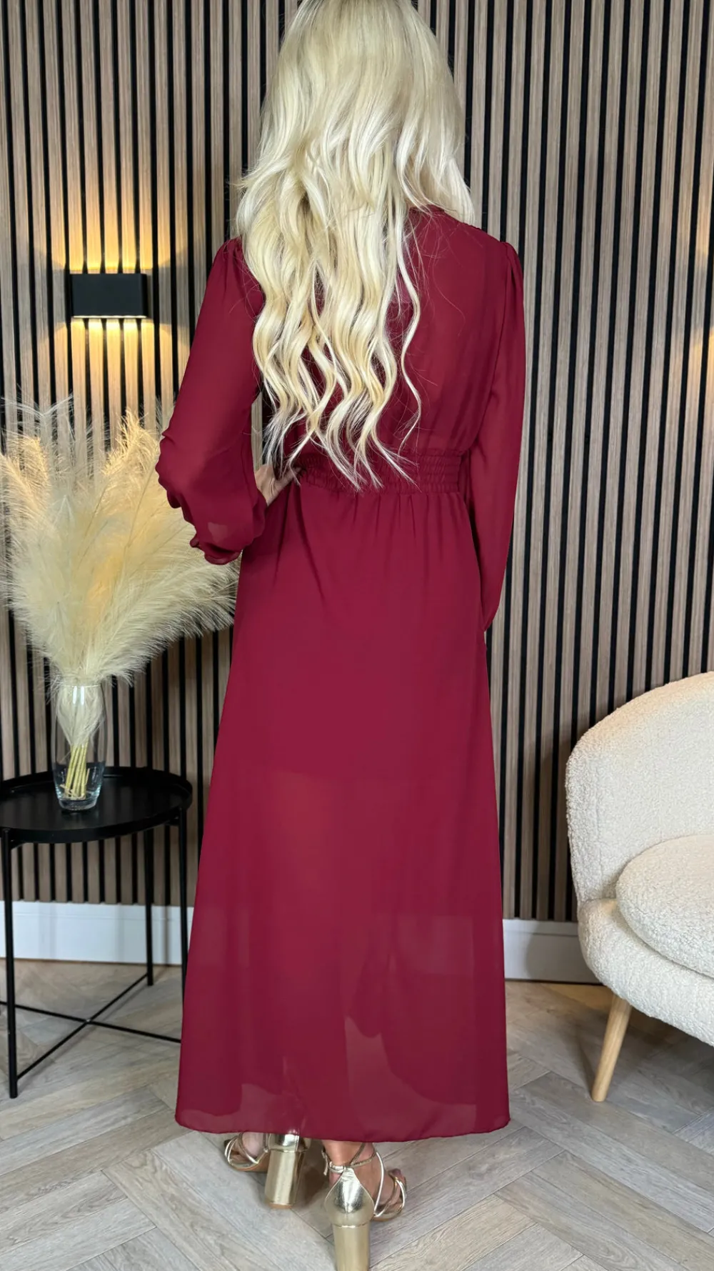 bethany_burgundy_v_neckli_6.webp ELLE STYLE Going Out Dresses | Occasion Dresses^Bethany Burgundy V Neckline Button Detail Midi Dress