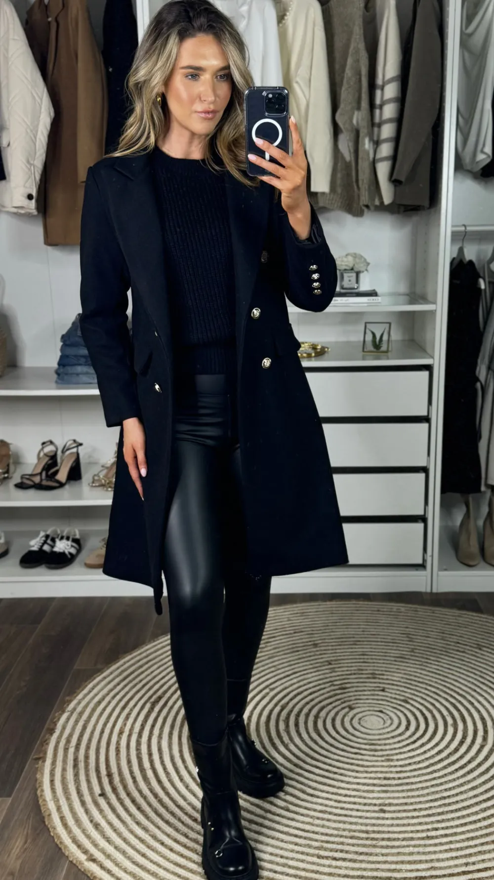 camilla_black_collared_go_0.webp ROSY DAYS DESVENCHY Coats & Jackets^Camilla Black Collared Gold Button Detail Coat