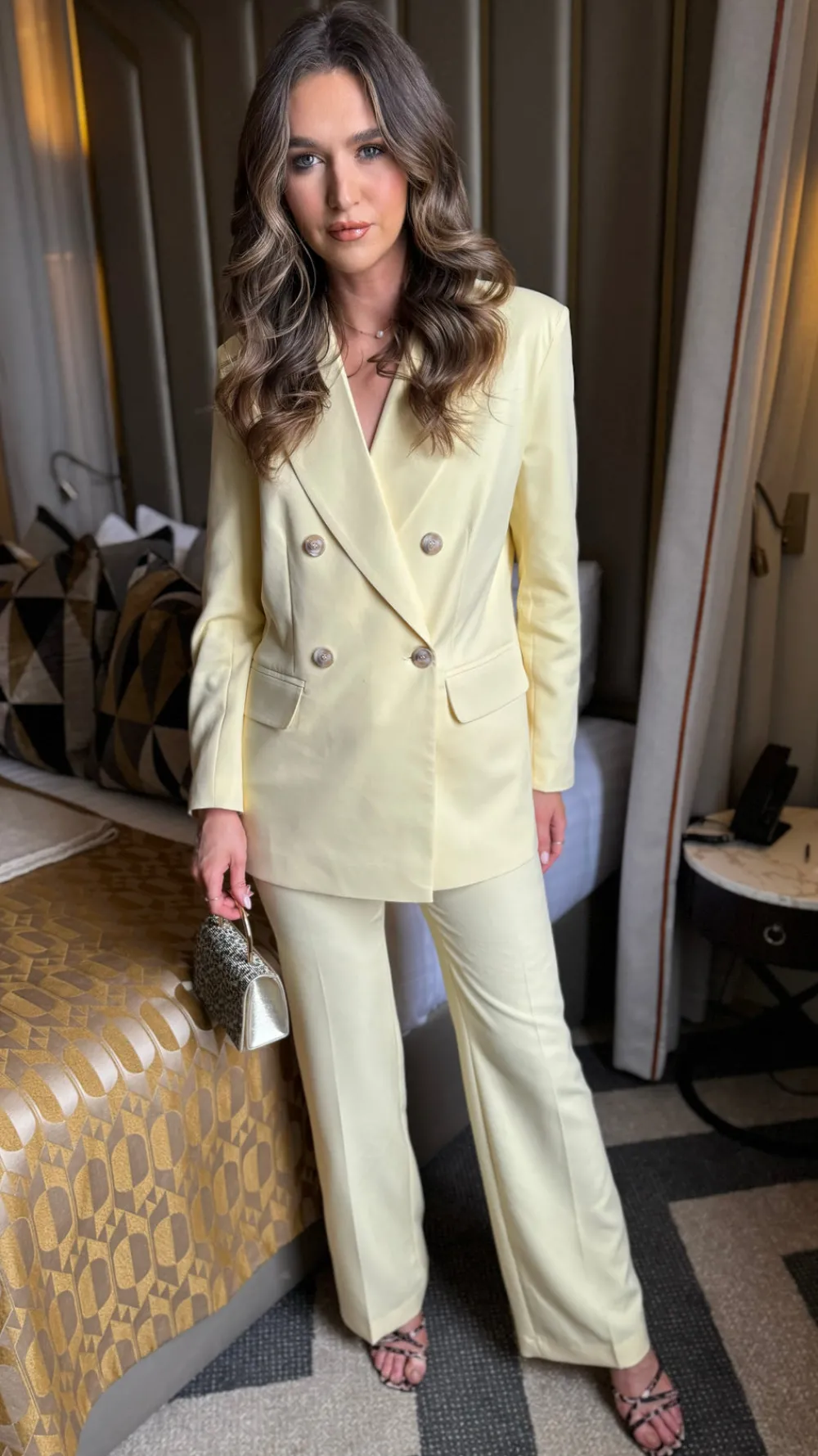 chelsea_lemon_straight_le_0.webp EDAN SPOLKA Co-ords | Blazers^Chelsea Lemon Straight Leg Trousers & Blazer Co Ord