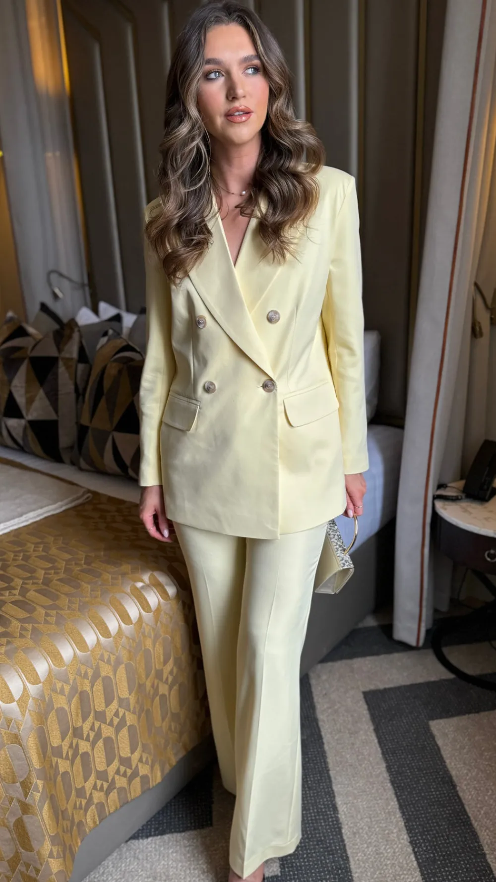 chelsea_lemon_straight_le_3.webp EDAN SPOLKA Co-ords | Blazers^Chelsea Lemon Straight Leg Trousers & Blazer Co Ord