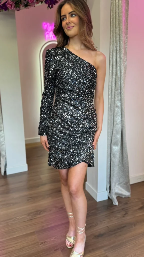 COPPEROSE Fitted Dresses | Going Out Dresses^Cheyene Silver One Sleeve Sequin Mini Dress