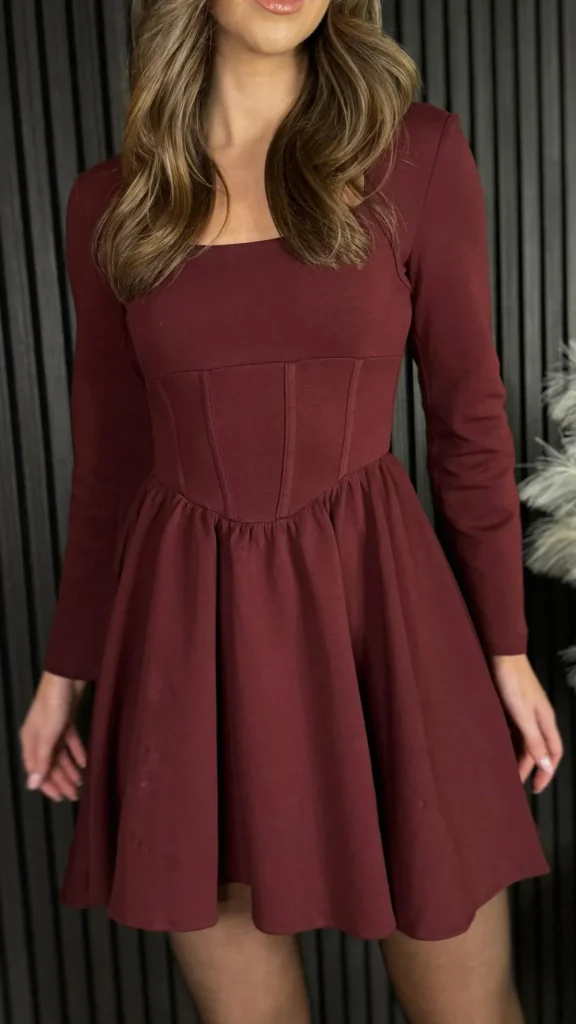 TIMELY Fitted Dresses | Going Out Dresses^Chloe Burgundy Square Neck Skater Mini Dress