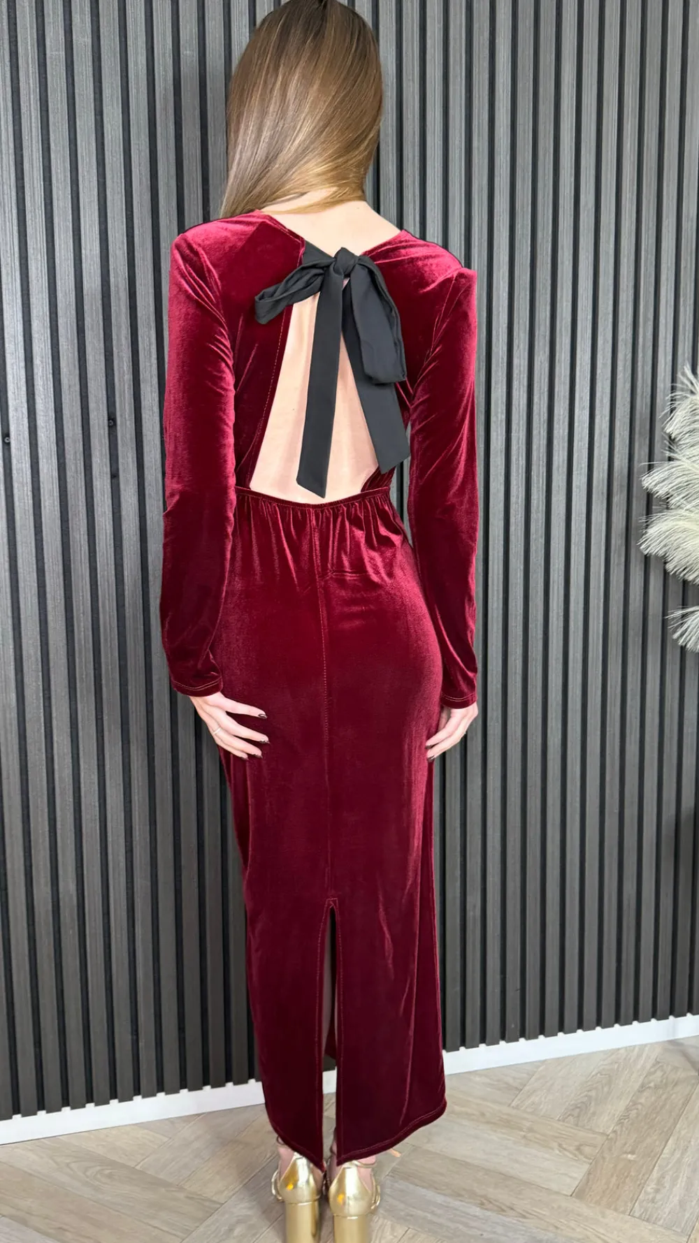 clarice_burgundy_back_bow_0.webp LORIANE Going Out Dresses | Occasion Dresses^Clarice Burgundy Back Bow Detail Midi Dress