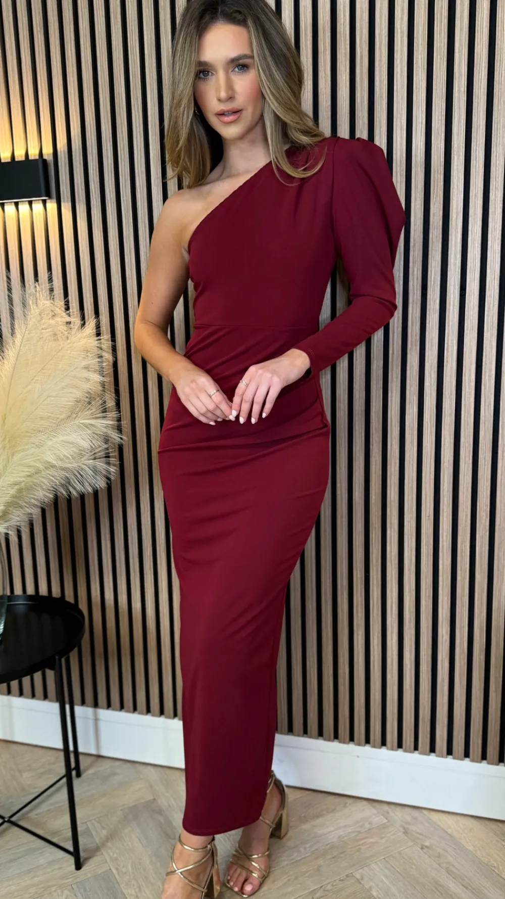 corrine_burgundy_one_slee_1.webp LORIANE Going Out Dresses | Occasion Dresses^Corrine Burgundy One Sleeve Ruched Midi Dress