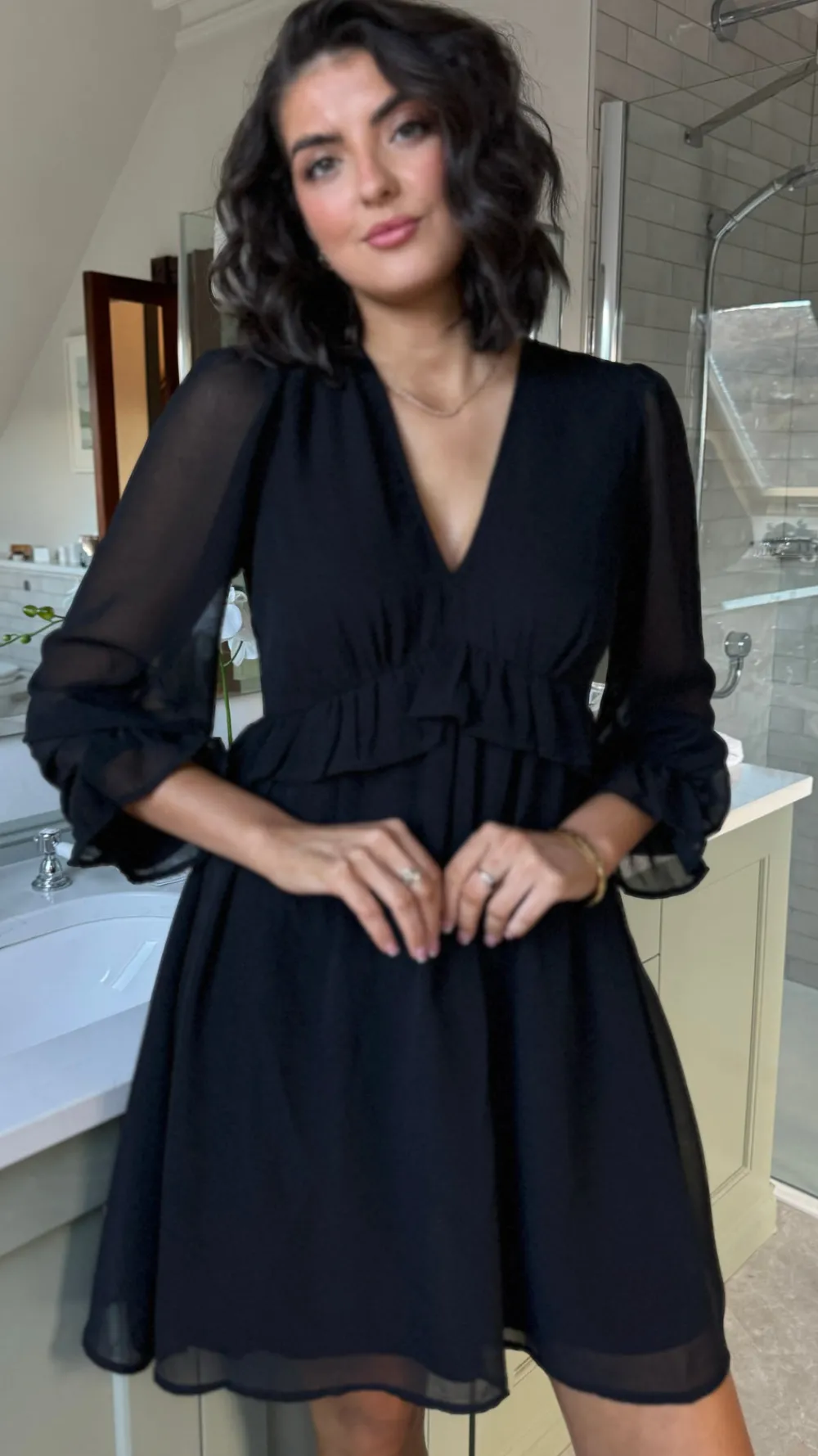 daniela_black_chiffon_smo_2.webp INFLUENCE Going Out Dresses | Mini Dresses^Daniela Black Chiffon Smock Mini Dress