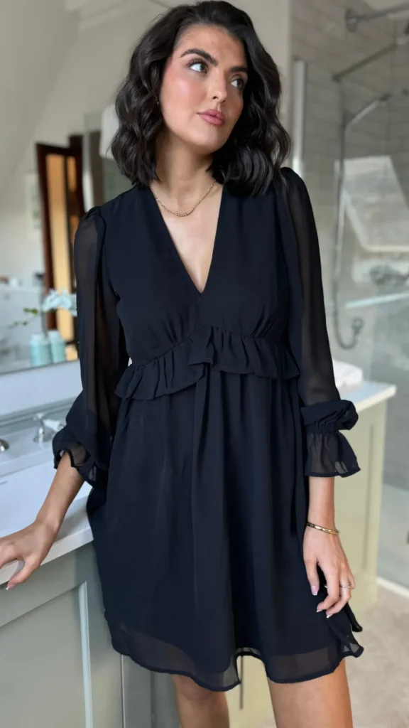 INFLUENCE Going Out Dresses | Mini Dresses^Daniela Black Chiffon Smock Mini Dress
