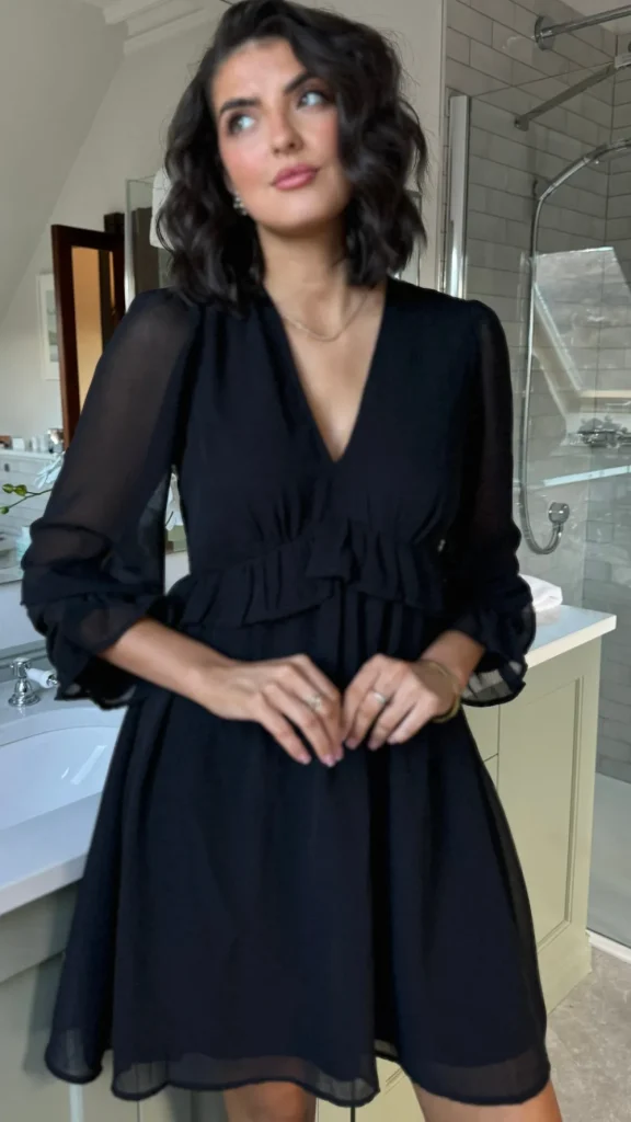 INFLUENCE Going Out Dresses | Mini Dresses^Daniela Black Chiffon Smock Mini Dress