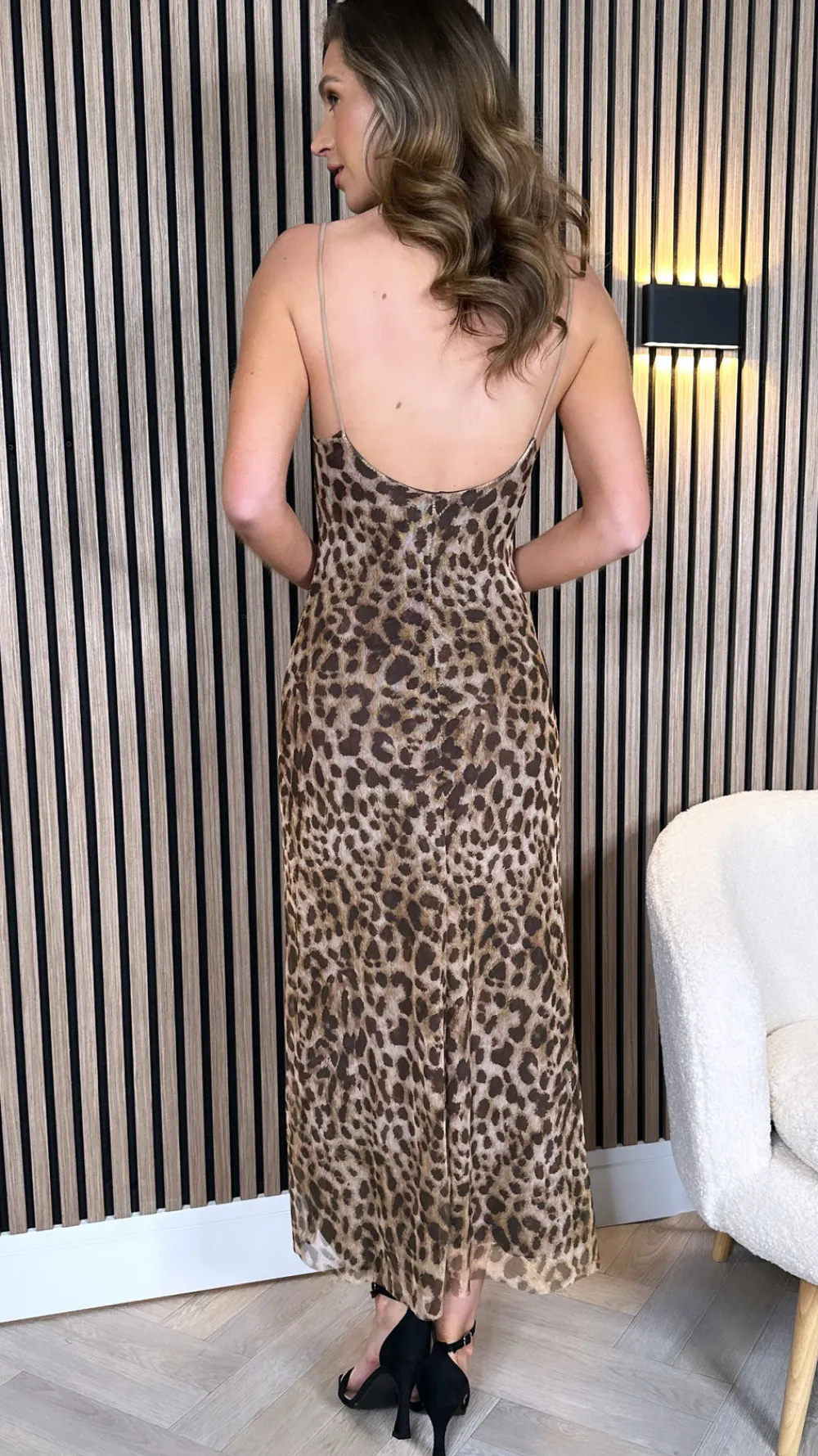 danika_beige_animal_print_4.webp COPPEROSE Going Out Dresses | Occasion Dresses^Danika Beige Animal Printed Cami Strap Midi Dress