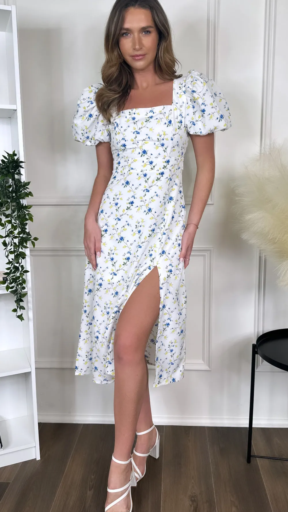 demi_blue_floral_square_n_0.webp GIRL IN MIND Going Out Dresses | Occasion Dresses^Demi Blue Floral Square Neck Midi Dress