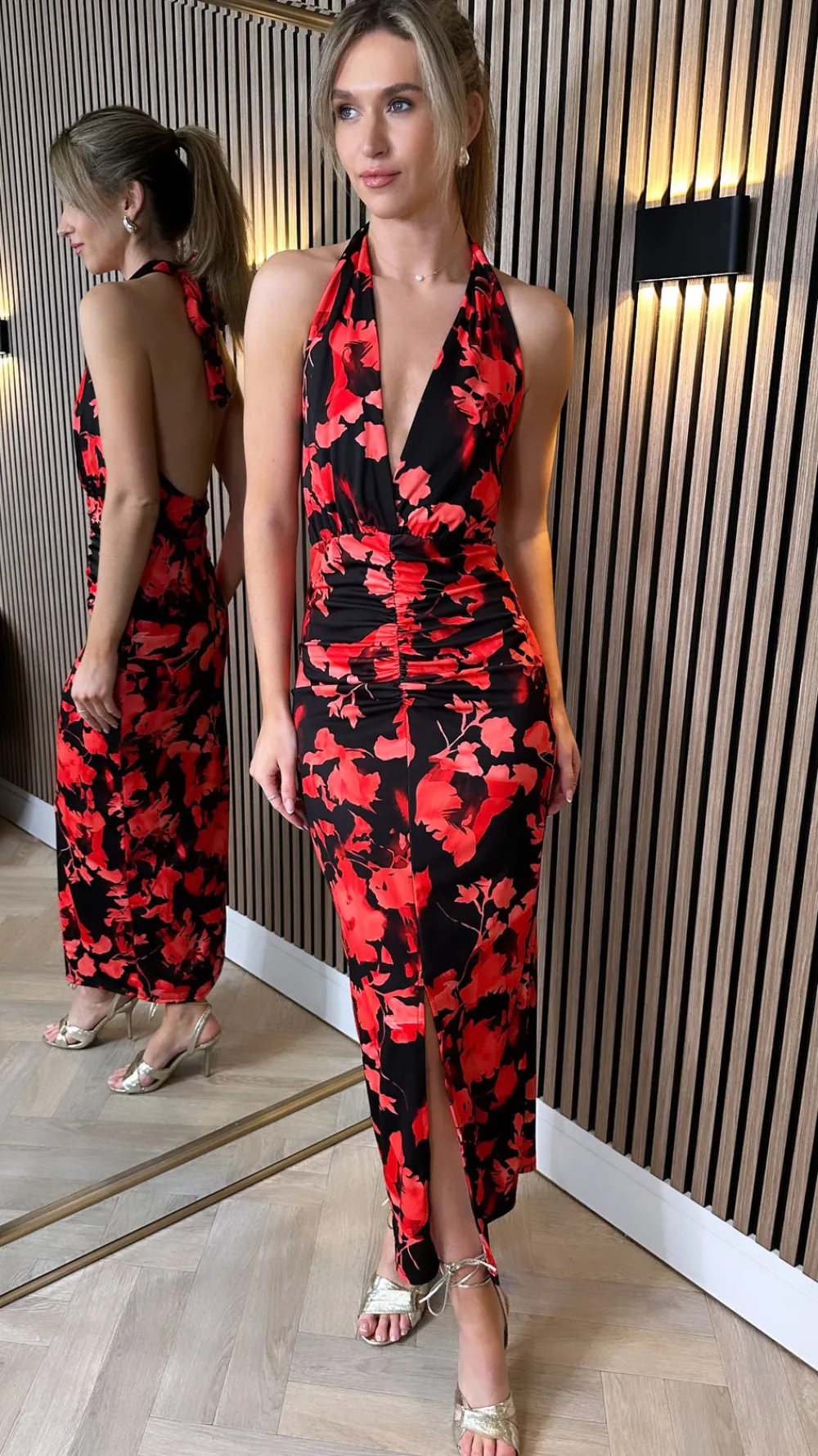 dorothy_black_amp_coral_p_1.webp COPPEROSE Going Out Dresses | Occasion Dresses^Dorothy Black & Coral Printed Halterneck Midi Dress