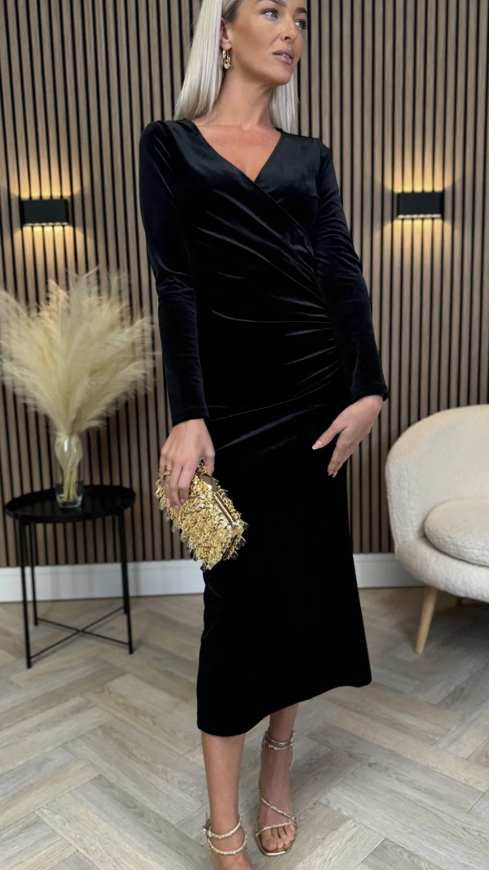 edina_black_wrap_effect_m_1.webp ATTENTIF Fitted Dresses | Going Out Dresses^Edina Black Wrap Effect Midi Dress