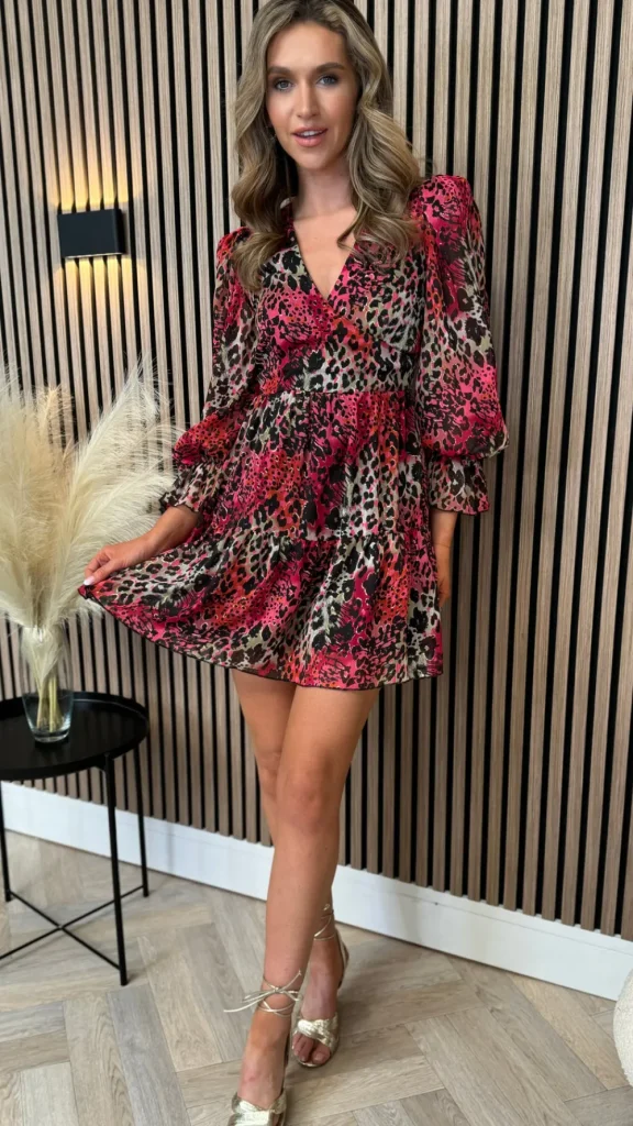 GIRL IN MIND Fitted Dresses | Day Dresses^Edyn Red Long Sleeve Animal Print Mini Dress