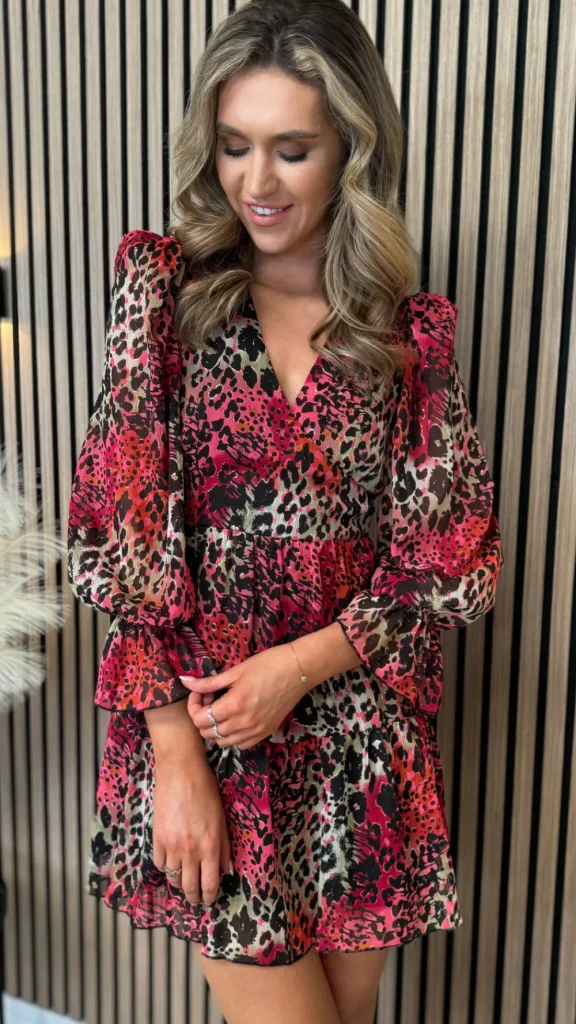 GIRL IN MIND Fitted Dresses | Day Dresses^Edyn Red Long Sleeve Animal Print Mini Dress