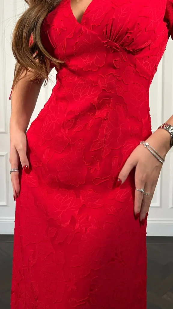 GIRL IN MIND Fitted Dresses | Going Out Dresses^Emiliana Burnout Red Tie Sleeve Midi Dress
