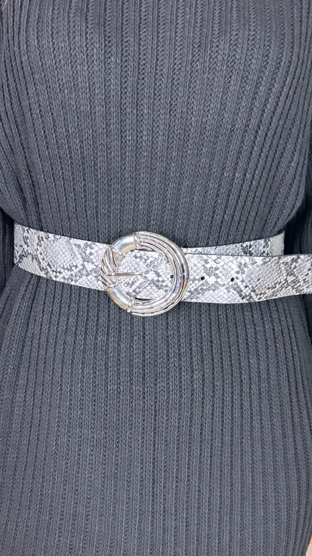 essie_grey_amp_black_pyth_1.webp PHANIE MODE Belts^Essie Grey & Black Python Print Belt