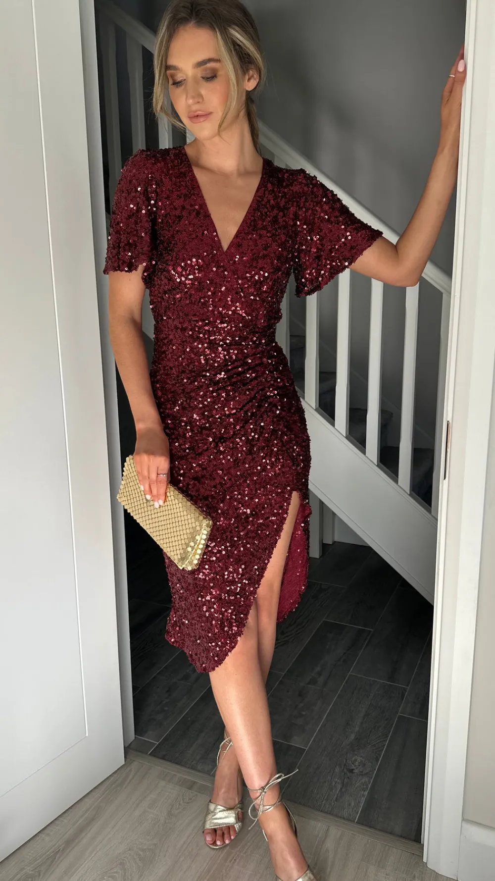 florence_burgundy_sequin__4.webp GIRL IN MIND Going Out Dresses | Occasion Dresses^Florence Burgundy Sequin Midi Dress