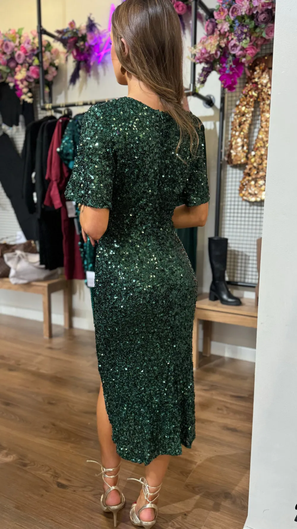florence_green_sequin_mid_6.webp GIRL IN MIND Fitted Dresses | Going Out Dresses^Florence Green Sequin Midi Dress