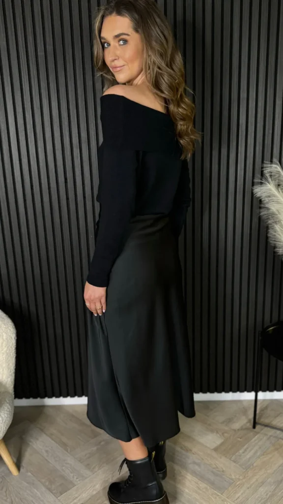 SEVEN SEPT Knitwear^Gabi Black Wide Neck Knit Jumper