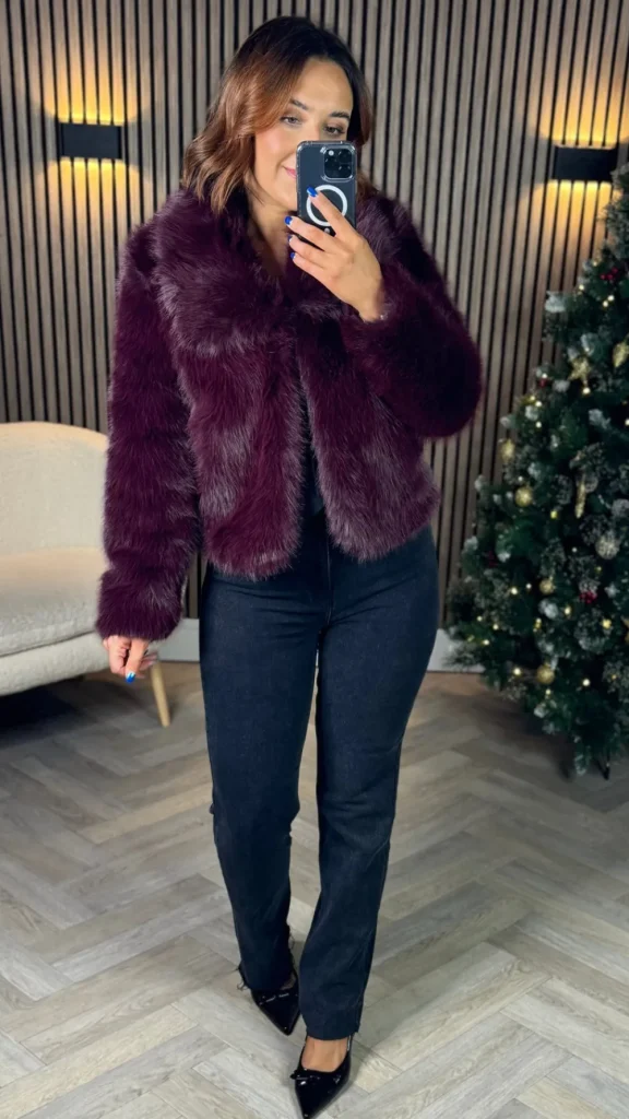 COPPEROSE Coats & Jackets^Georgia Burgundy Collared Fur Detail Jacket