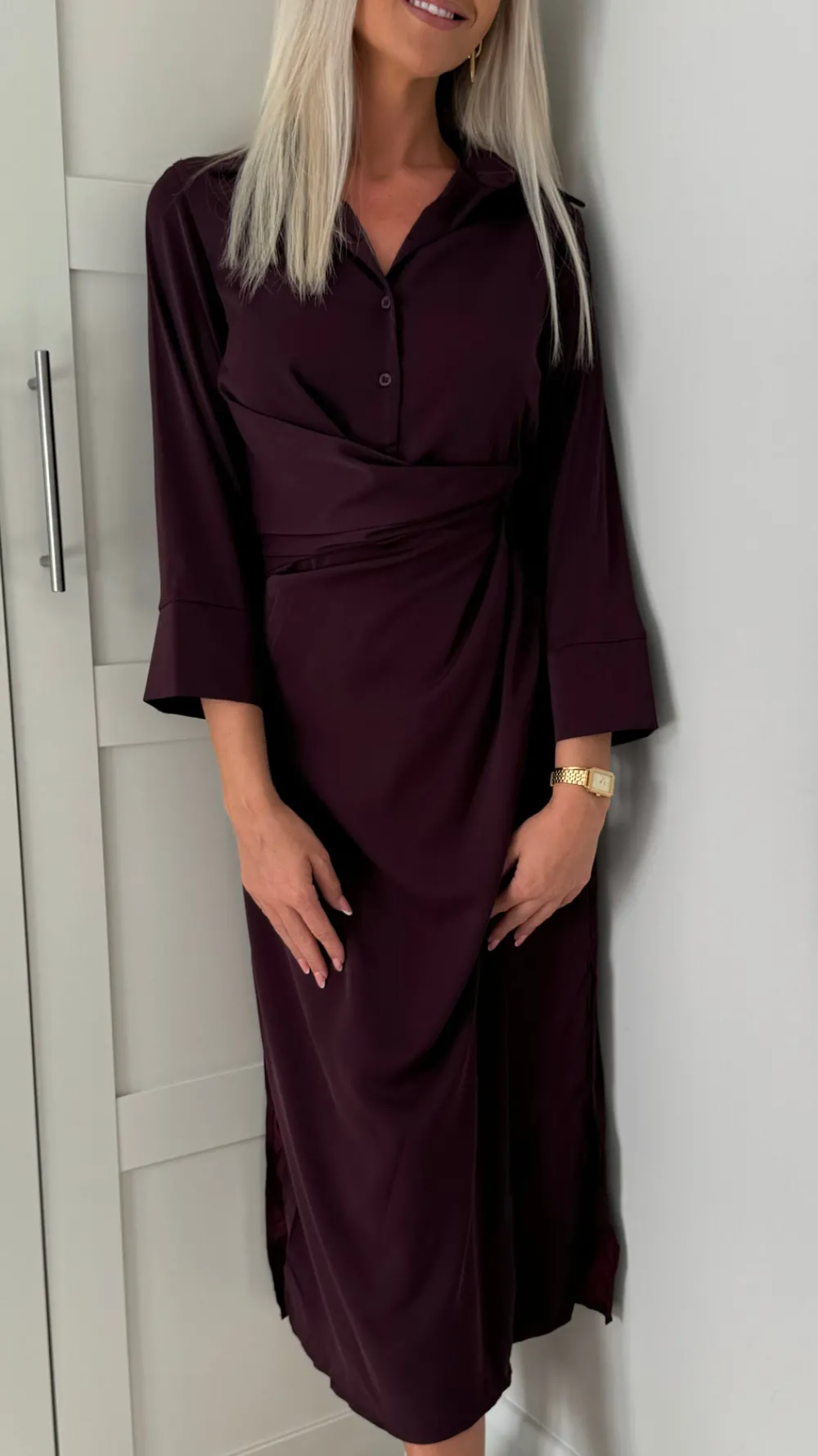 harlyn_burgundy__sleeve_g_7.webp AX PARIS Going Out Dresses | Occasion Dresses^Harlyn Burgundy 3/4 Sleeve Gathered Waist Shirt Midi Dress