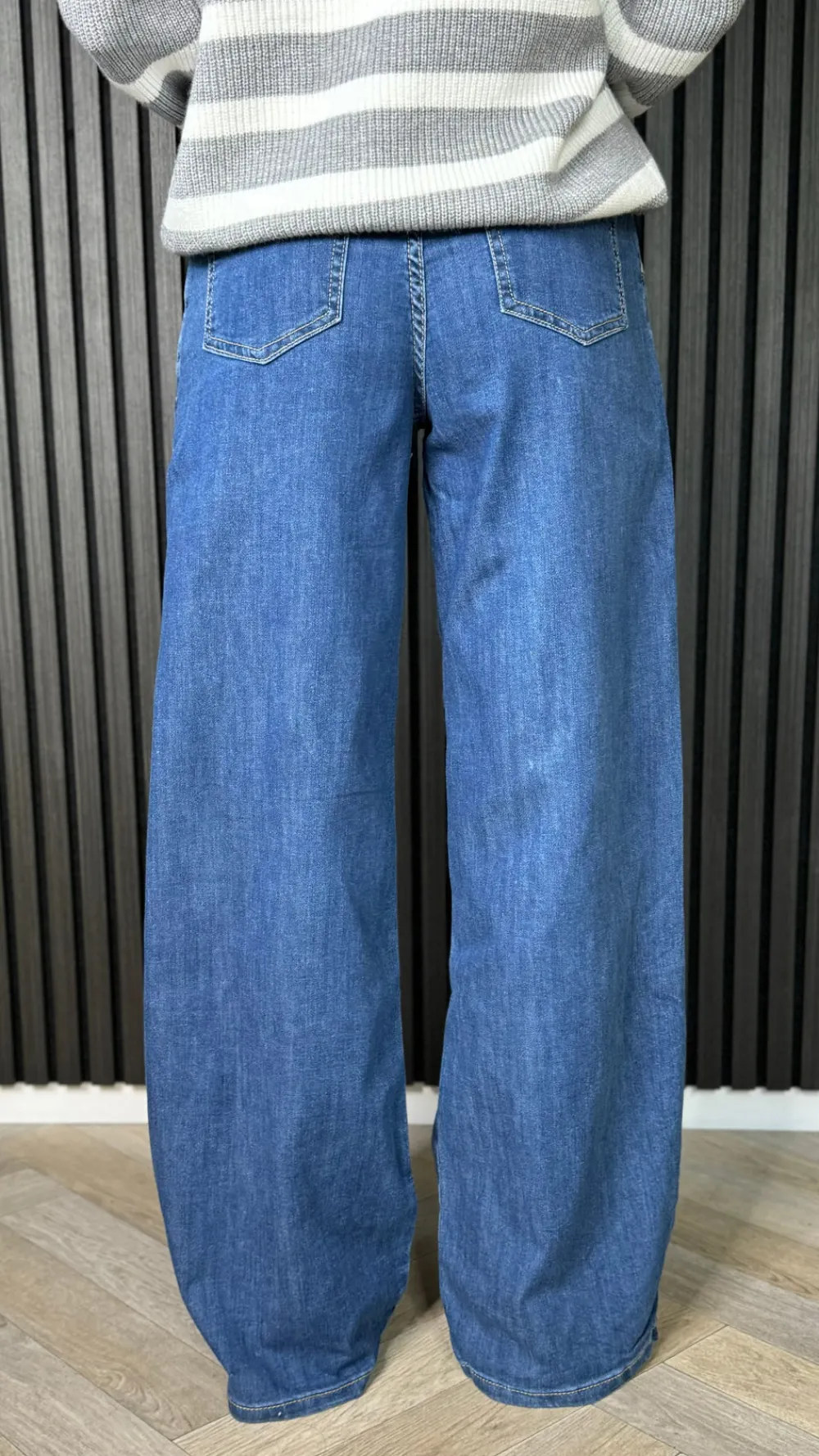 hunter_dark_blue_wide_leg_4.webp REDIAL Jeans^Hunter Dark Blue Wide Leg Jeans