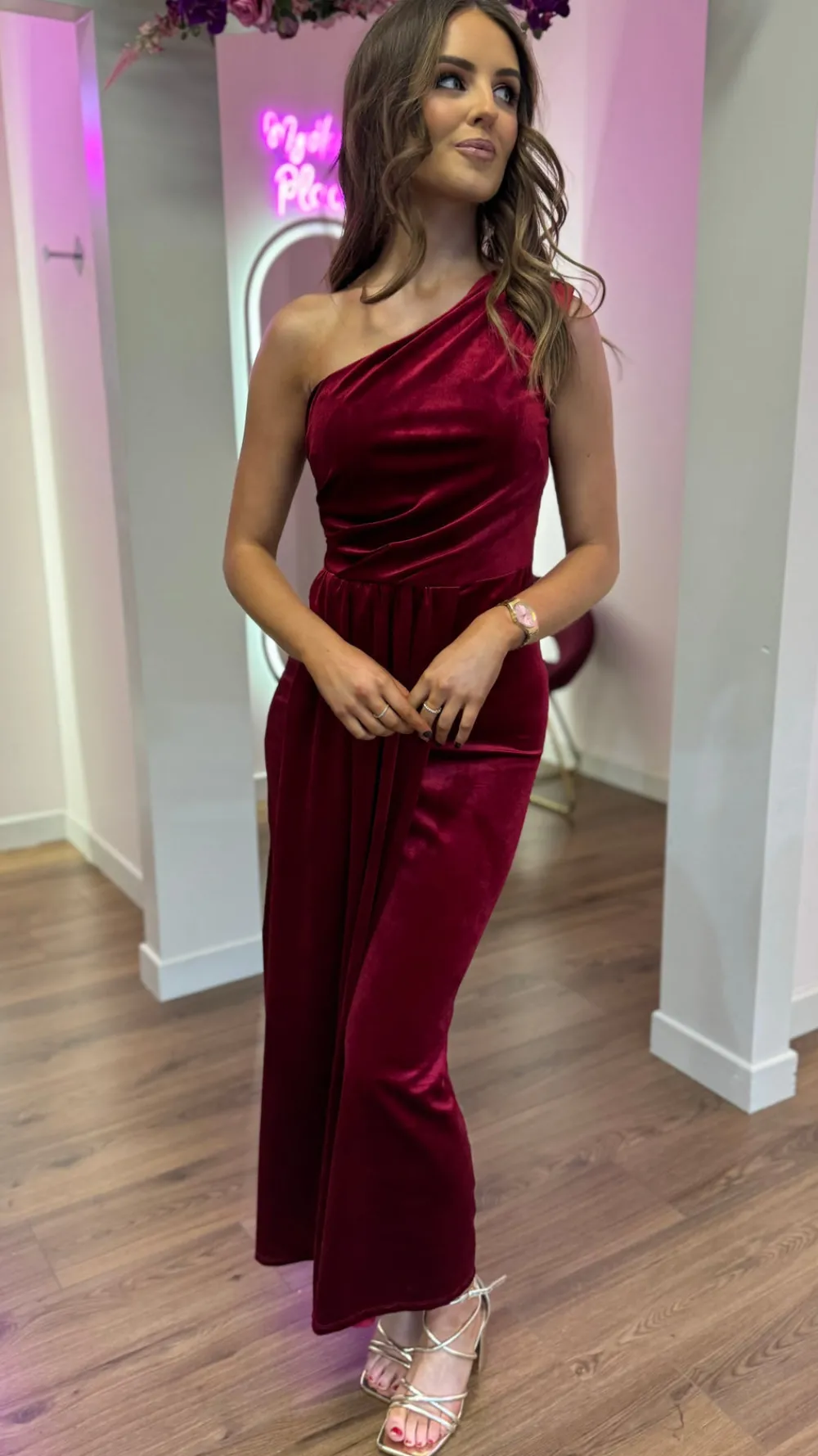 isabella_dark_red_one_sho_12.webp LORIANE Going Out Dresses | Occasion Dresses^Isabella Dark Red One Shoulder Velvet Finish Midi Dress