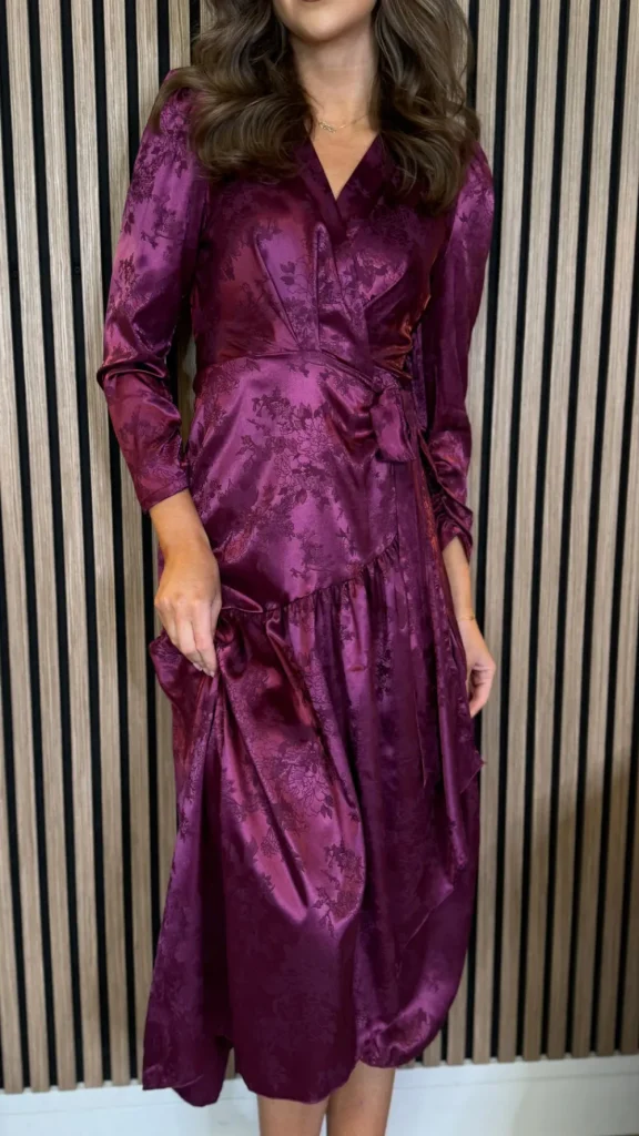 LORIANE Going Out Dresses | Occasion Dresses^Jemma Purple Broderie Detail Wrap Midi Dress