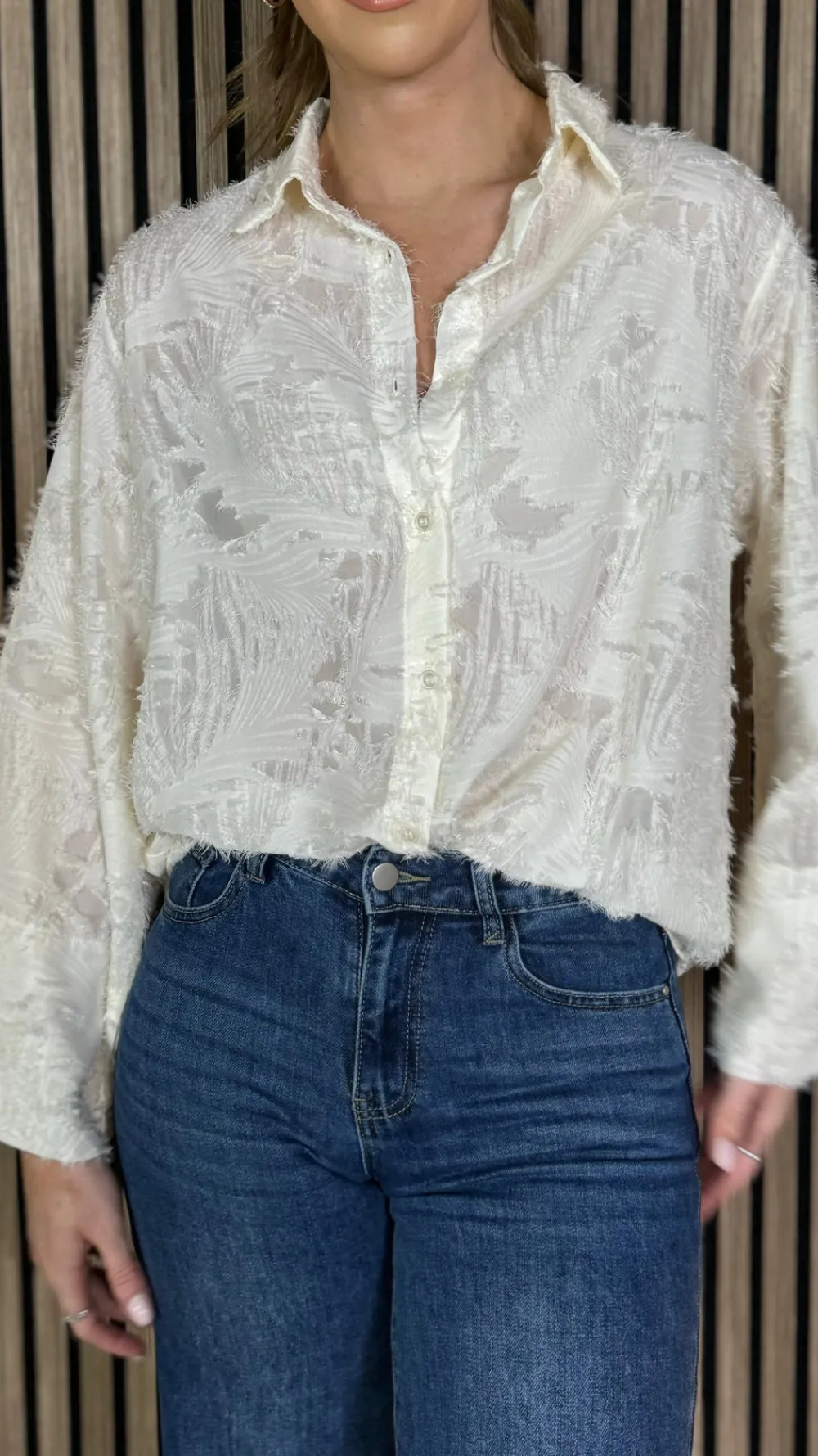 jovie_cream_textured_shir_4.webp ELINA STUDIO Tops^Jovie Cream Textured Shirt