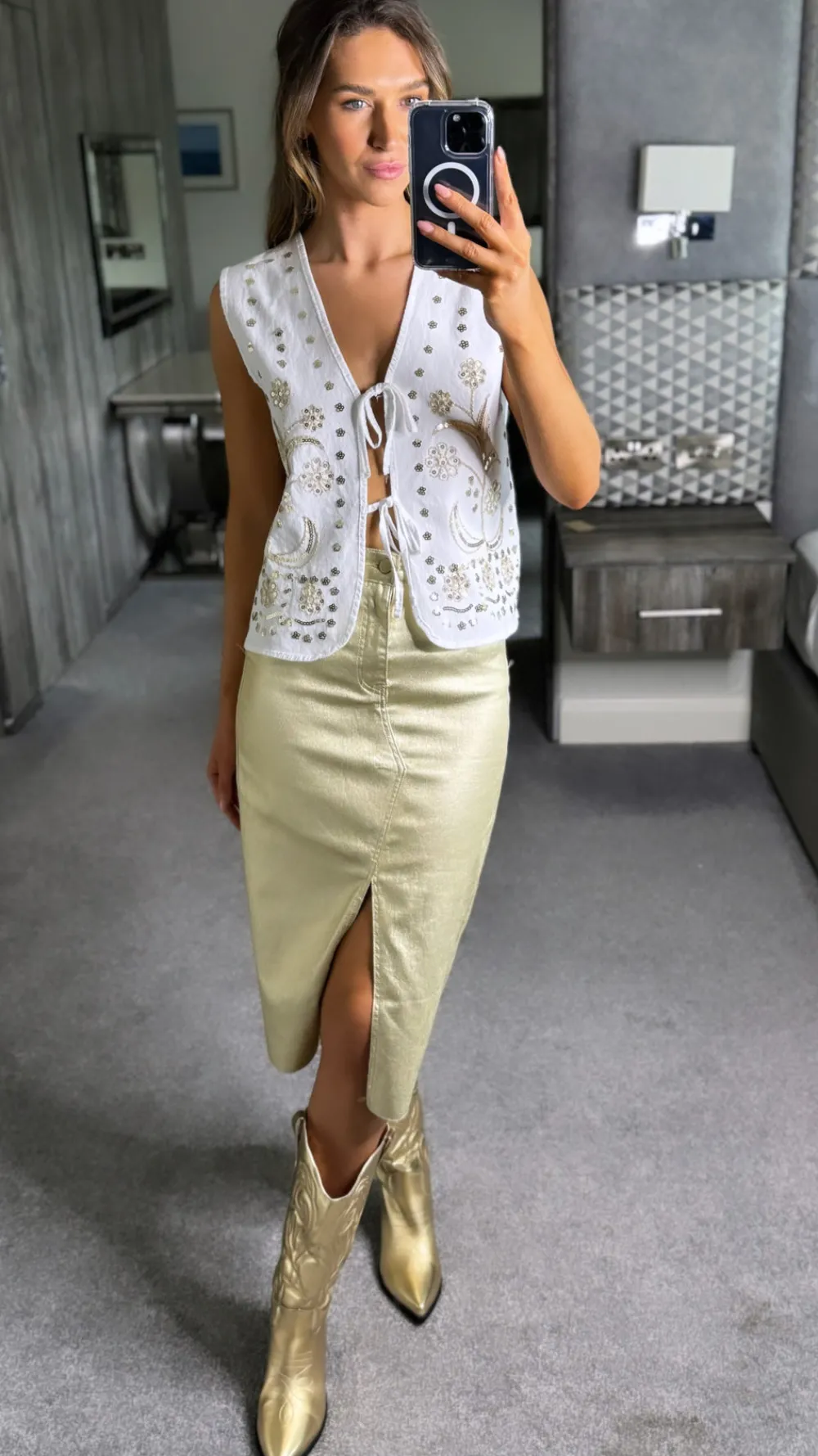 julian_gold_midi_skirt_2.webp INEX-H Skirts & Shorts^Julian Gold Midi Skirt