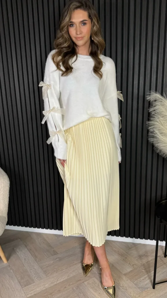 LOVIKA Knitwear^Julie Cream Bow sleeve Detail Jumper