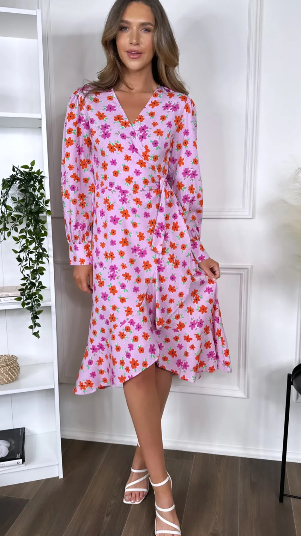 juliet_lilac_printed_flor_1.webp INFLUENCE Going Out Dresses | Occasion Dresses^Juliet Lilac Printed Floral Wrap Midi Dress