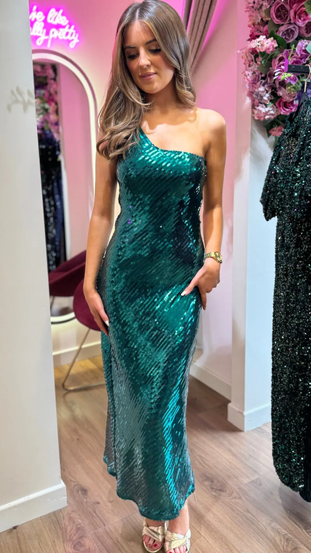 kendall_green_sequin_one__2.webp GIRL IN MIND Fitted Dresses | Going Out Dresses^Kendall Green Sequin One Shoulder Maxi Dress