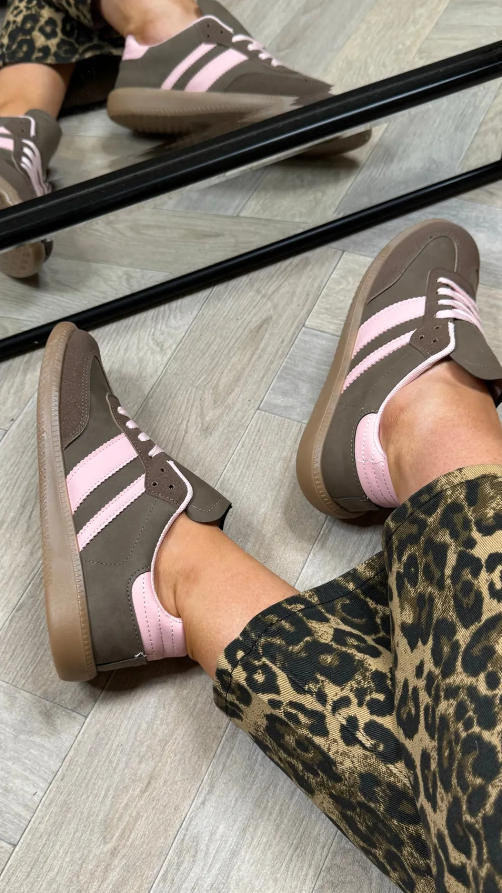 kenna_brown_amp_pink_stri_1.webp ALESSIA Trainers^Kenna Brown & Pink Striped Trainers
