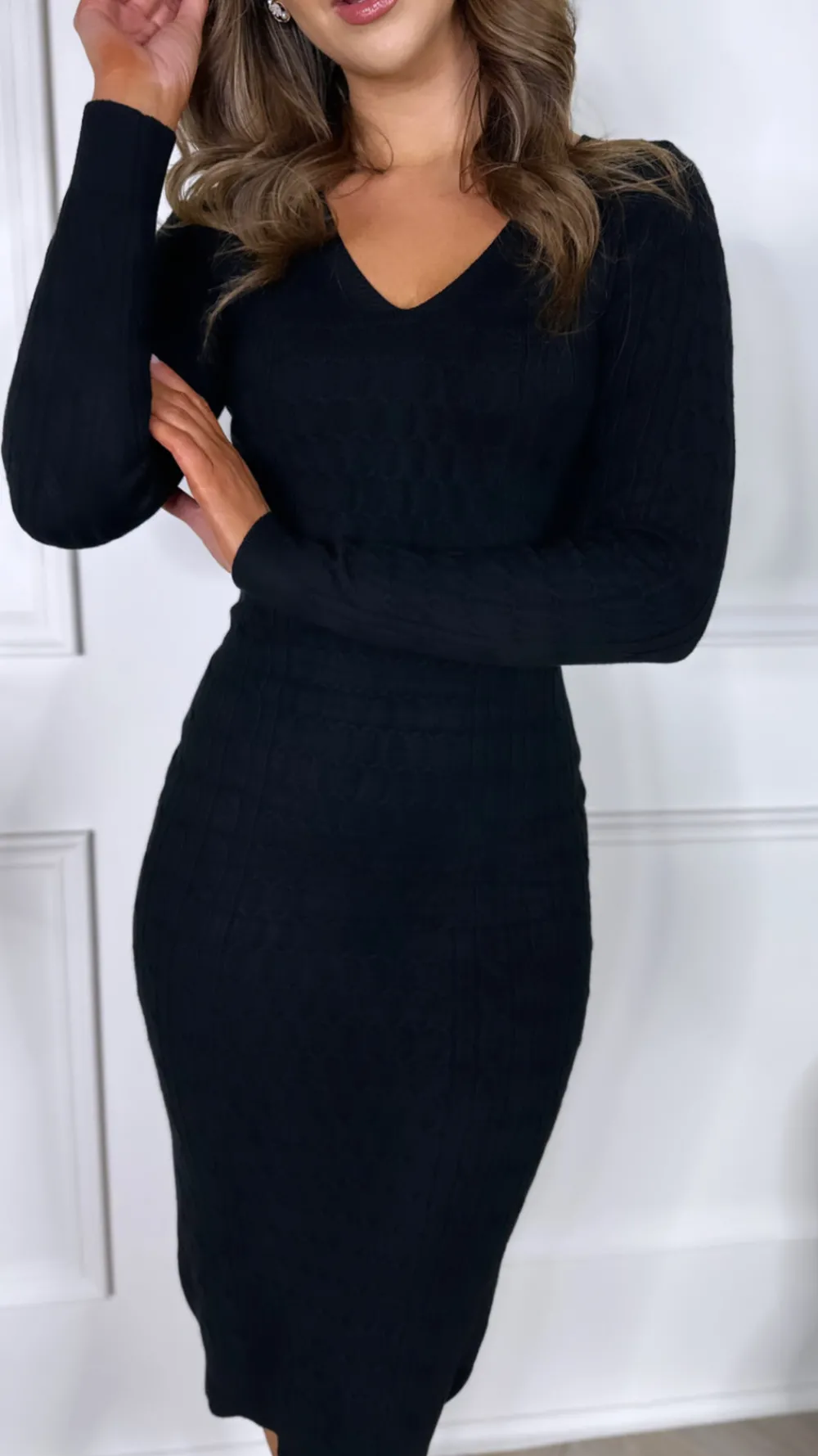 kerensa_black_cable_knit__1.webp MOOCCI Knitwear | Fitted Dresses^Kerensa Black Cable Knit Midi Dress
