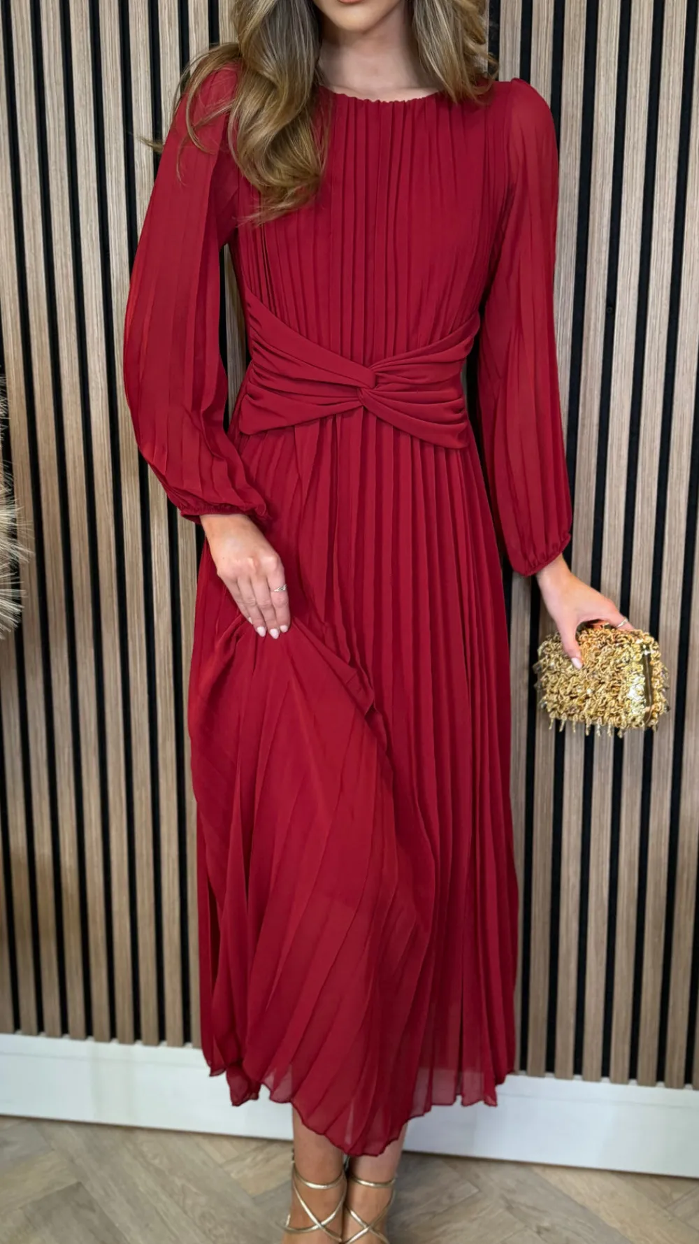 liberty_red_pleated_bow_d_2.webp SARL KAIA Going Out Dresses | Occasion Dresses^Liberty Red Pleated Bow Detail Midi Dress