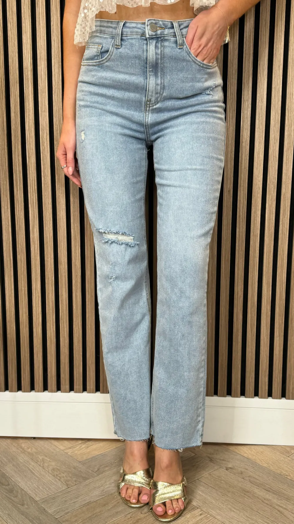 lincoln_blue_ripped_detai_2.webp REDIAL Jeans^Lincoln Blue Ripped Detail Raw Hem Jeans