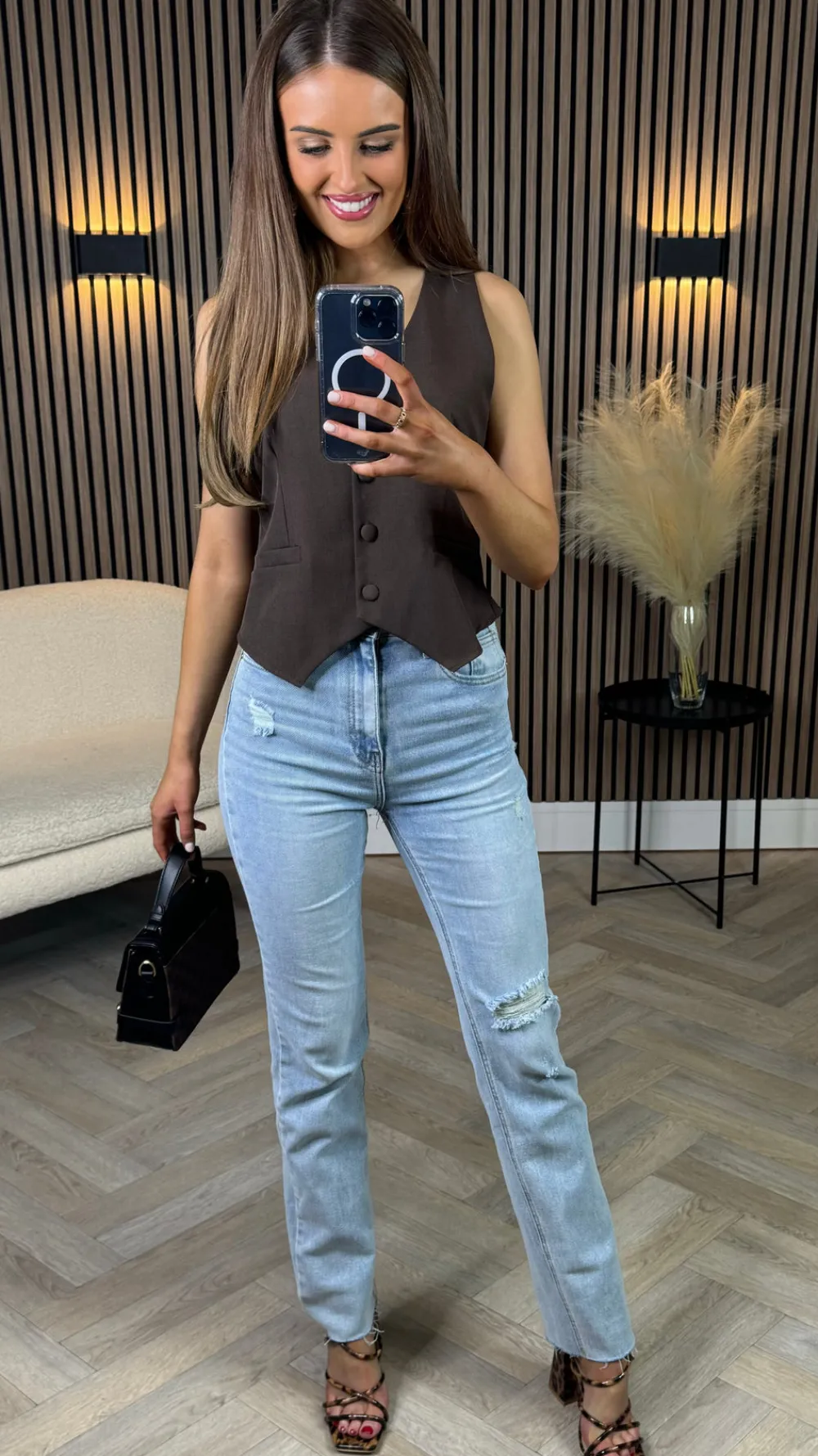 lincoln_blue_ripped_detai_6.webp REDIAL Jeans^Lincoln Blue Ripped Detail Raw Hem Jeans