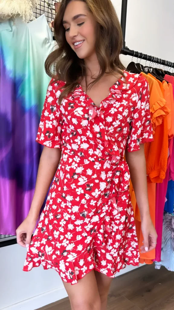 CC Mini Dresses^Lizzy Red Floral Wrap Dress