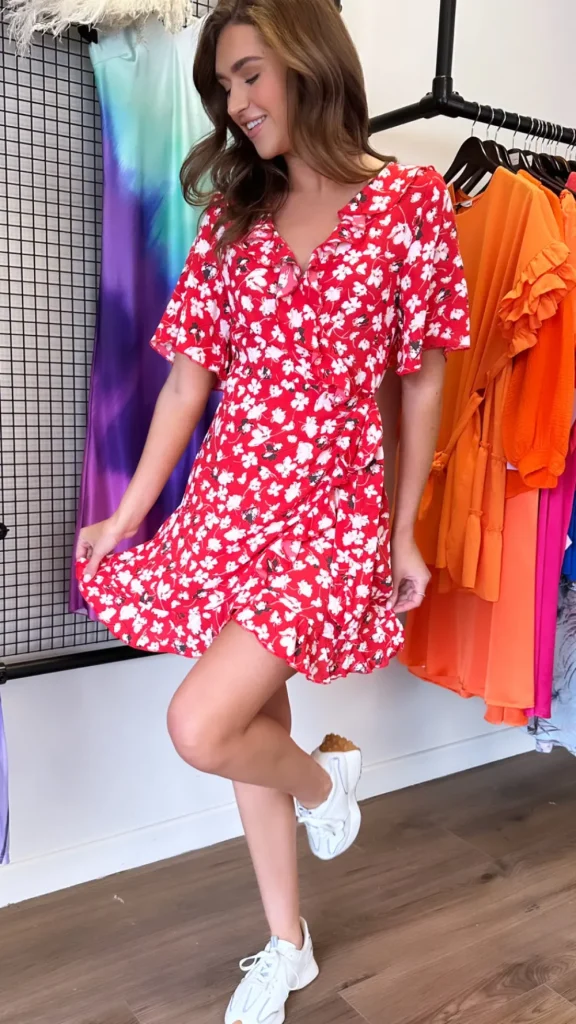 CC Mini Dresses^Lizzy Red Floral Wrap Dress