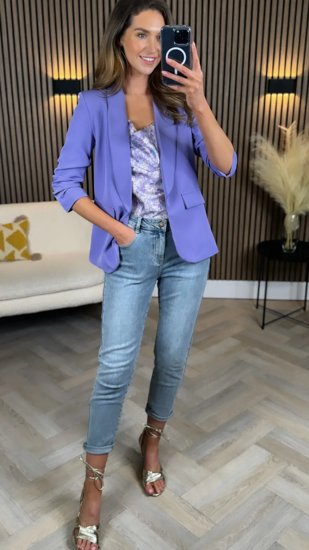 mckinley_lilac_ruched_sle_2.webp MISS LINDA Blazers^McKinley Lilac Ruched Sleeve Blazer